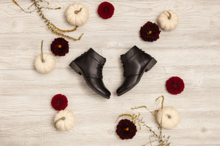 naturalizer tatum bootie